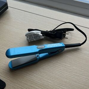 BABYLISS PRO nano mini flat iron